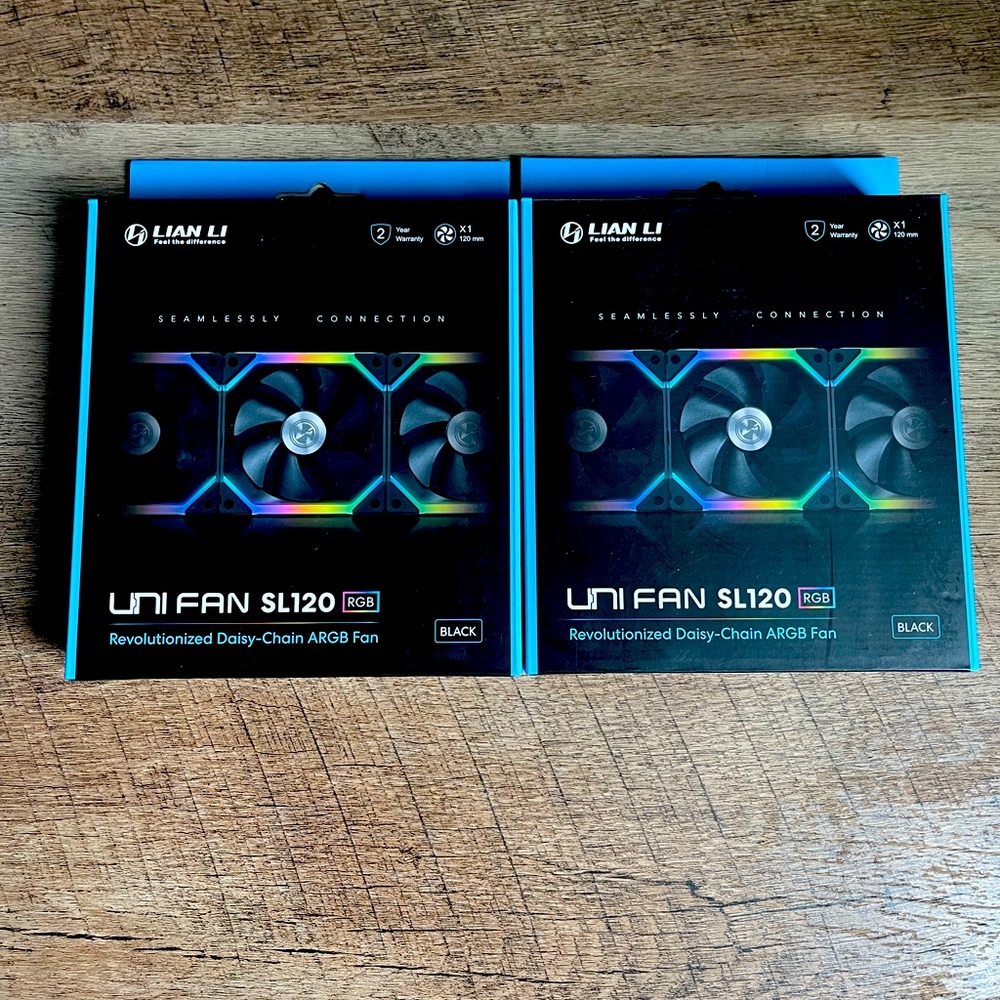 Brand new | Lian li sl120 fans (120mm) set of 2 or separate |